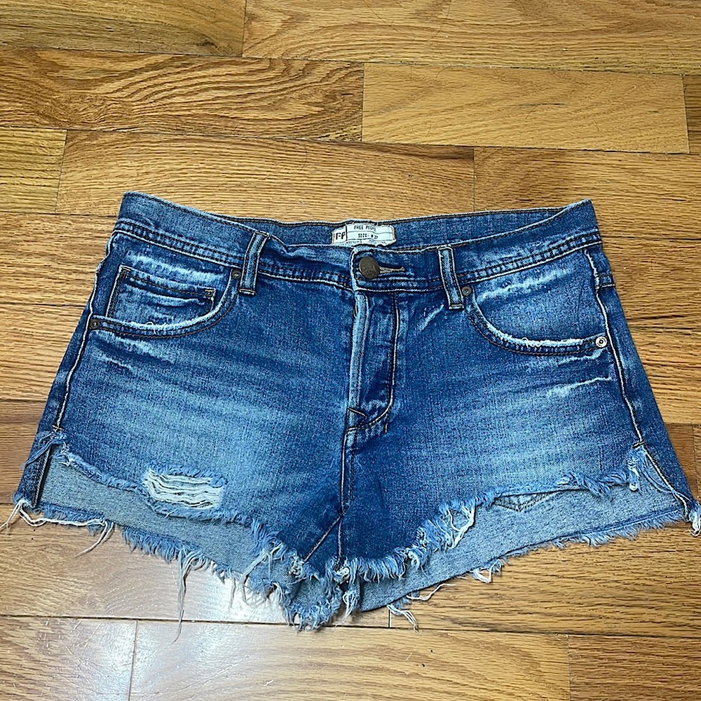 EUC Free People Mid-rise Blue Jeans Short